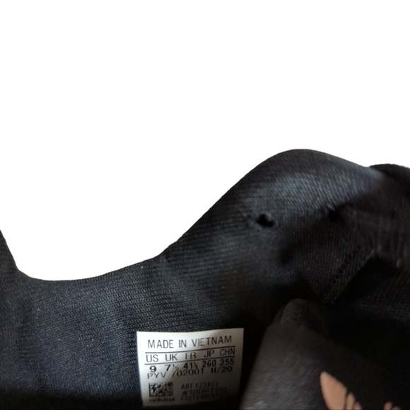 Adidas Multix Shoes - Picture 2 of 5